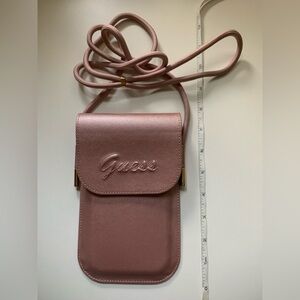 PINK SMARTPHONE HOLDER